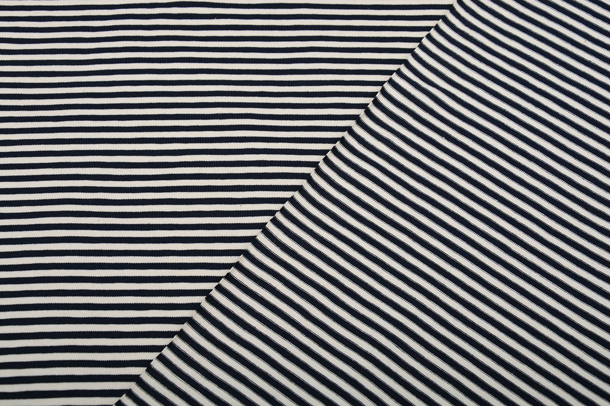 Cotton Jersey middle Stripe Navy Creme