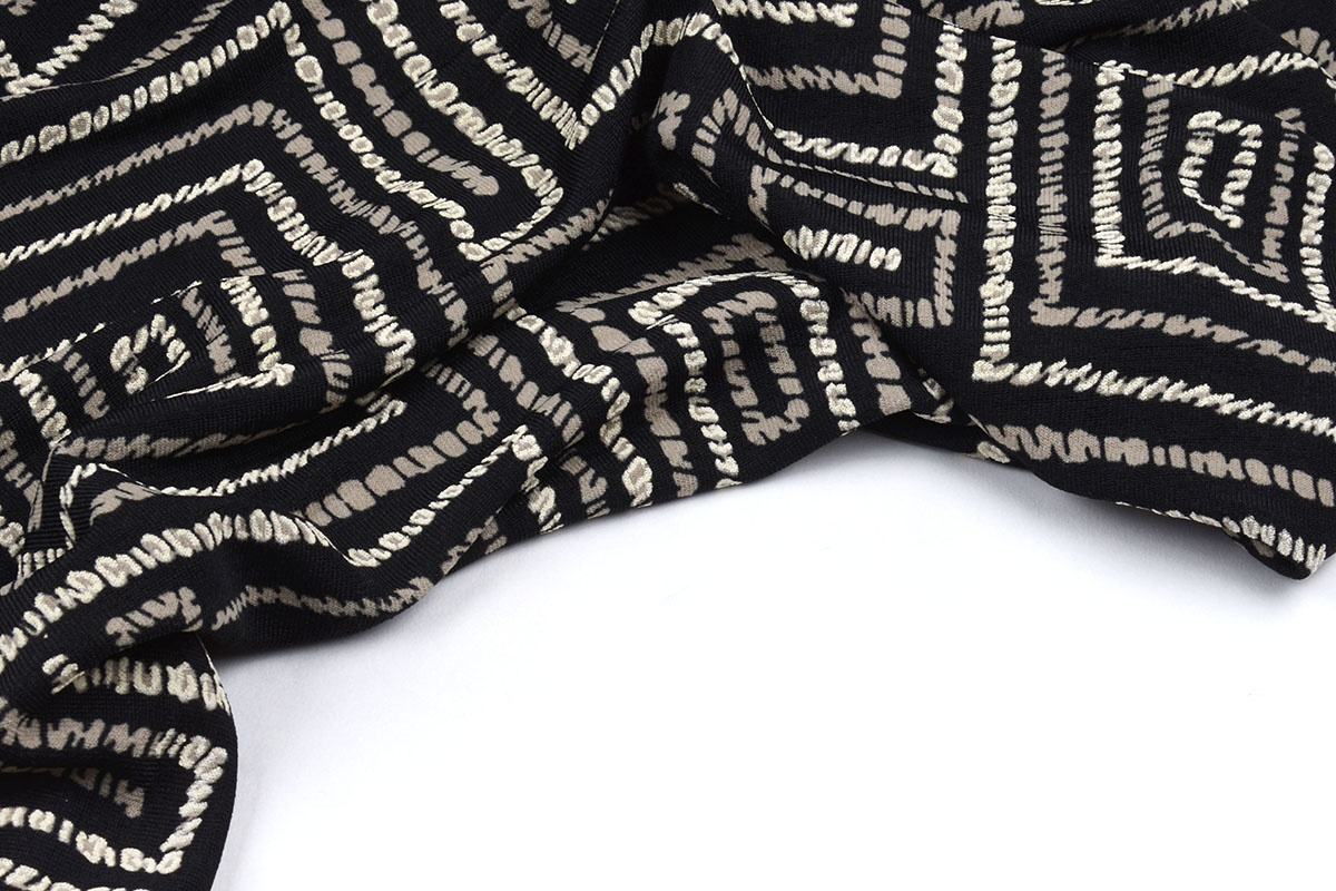 Tricot Simmer Kubiq Schwarz
