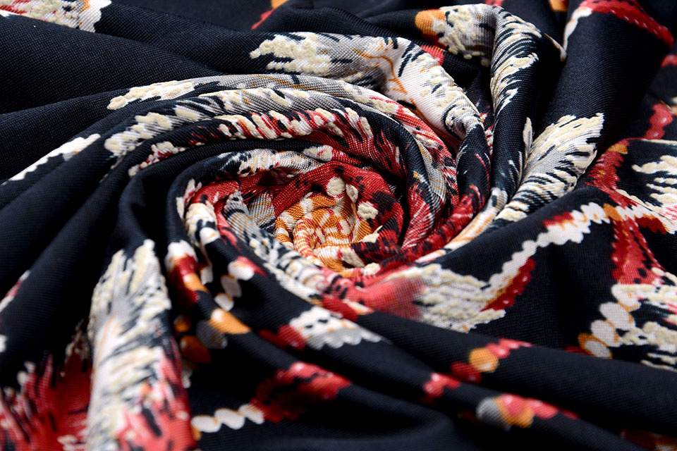 Jersey Simmer Dreamcatcher Black Red