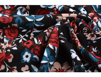 Viscose Kleine Rozen Rood