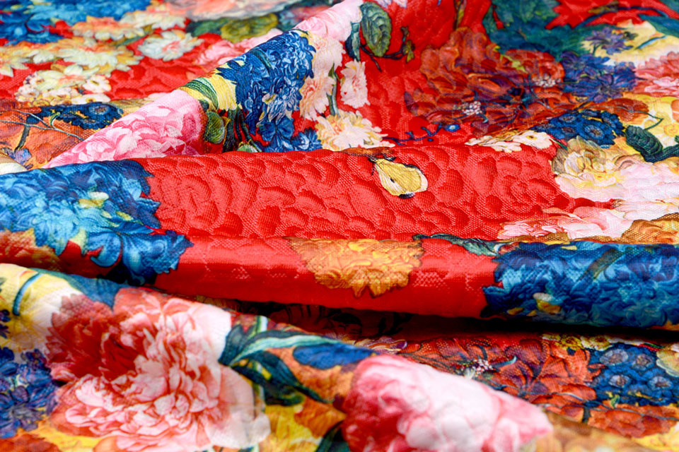 Kapitone Tricot Digital gedruckte Rosen Rot