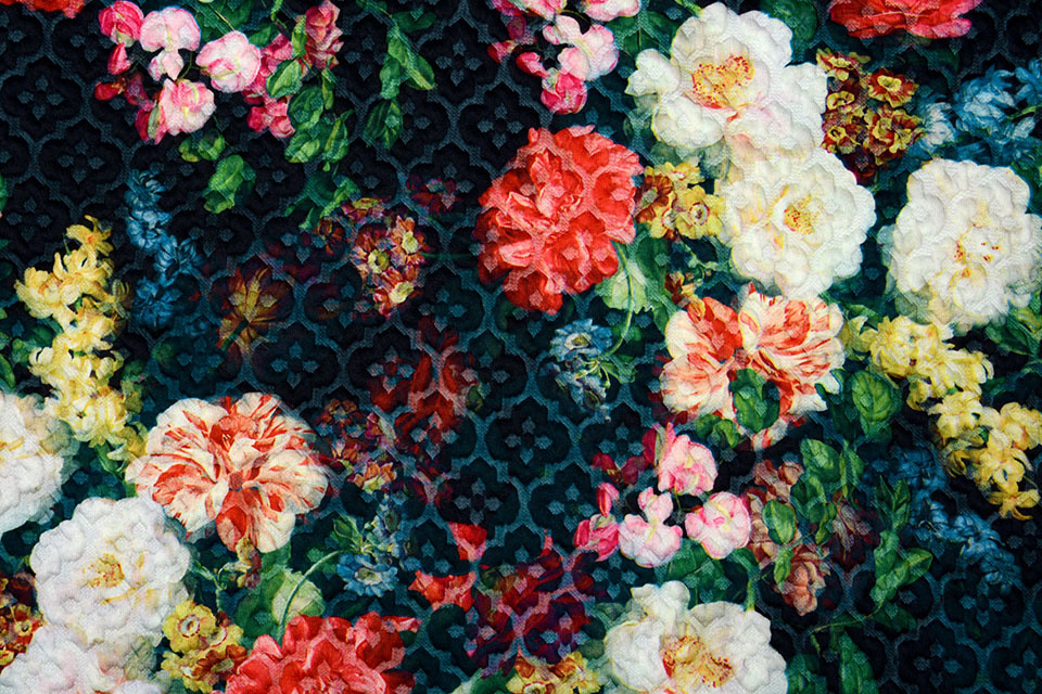 Kapitone Tricot Digitaal Bedrukt Bloemen Zwart