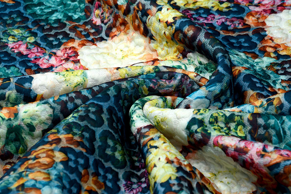 Kapitone Tricot Digitally Printed Flowers Blue