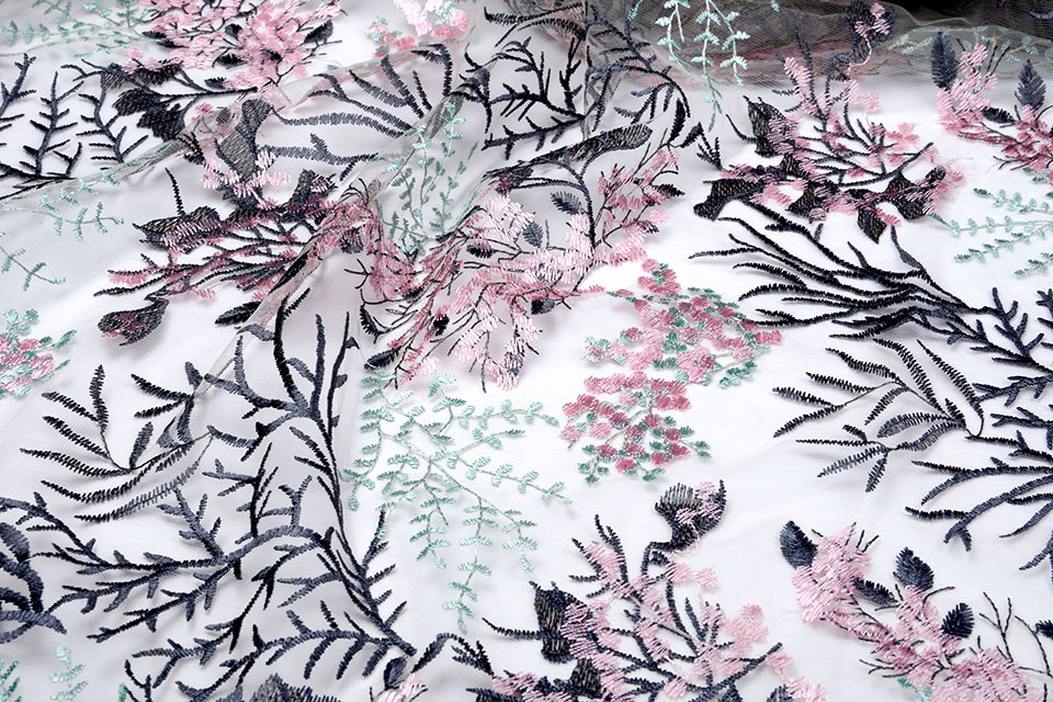 Netz bestickt Flors Grau