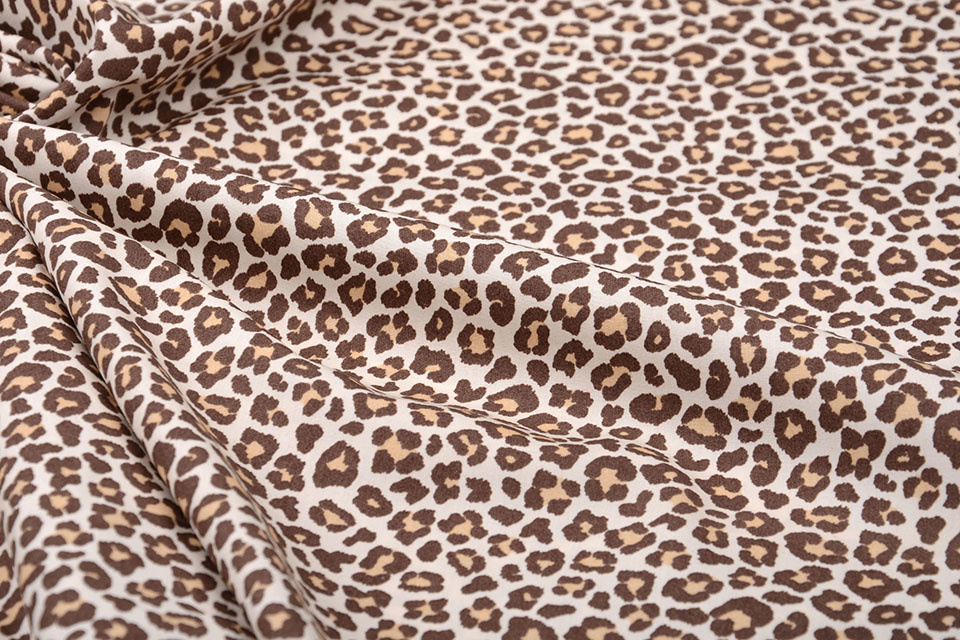 100% Baumwolle Pantherdruck Braun