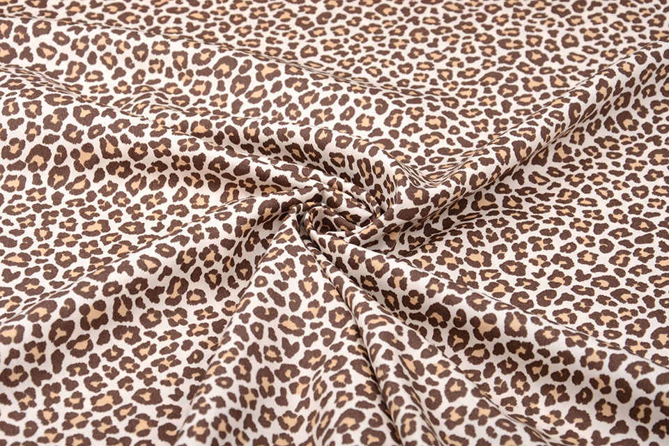 100% Baumwolle Pantherdruck Braun