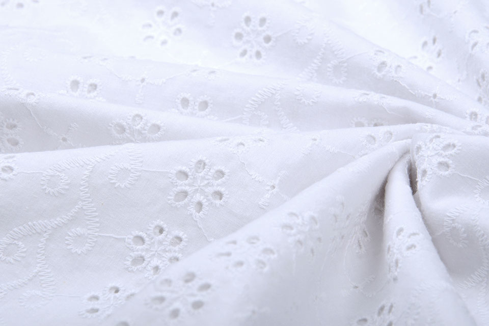 Broderie Katoen Nora Wit