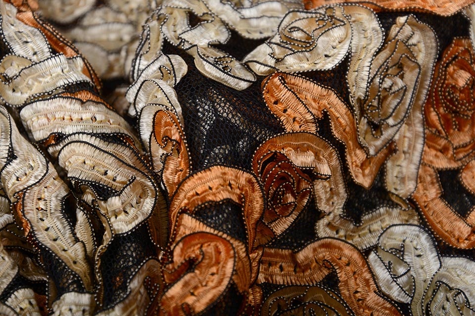 Mesh Bloem Lint Oranje Beige