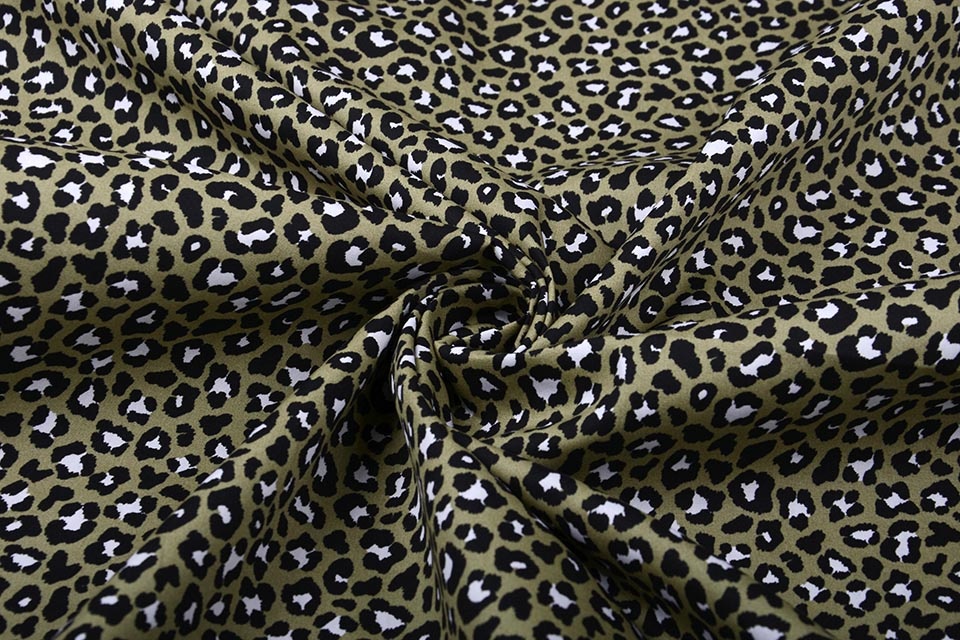 100% Katoen Panterprint Army Groen