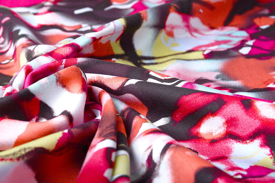 100% Viskose Digital Printed Menas Rot