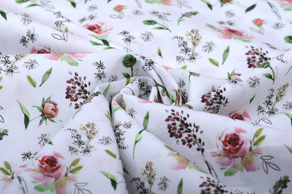 100% Cotton Pink Roses White