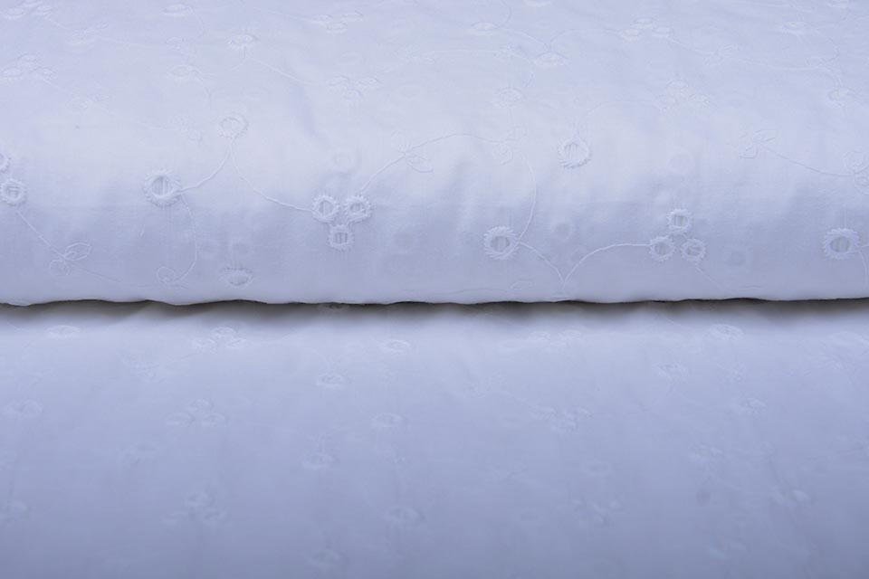 Embroidery Cotton Titi White