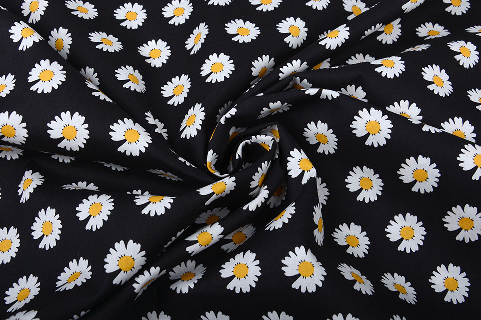100% Cotton Margida Black White