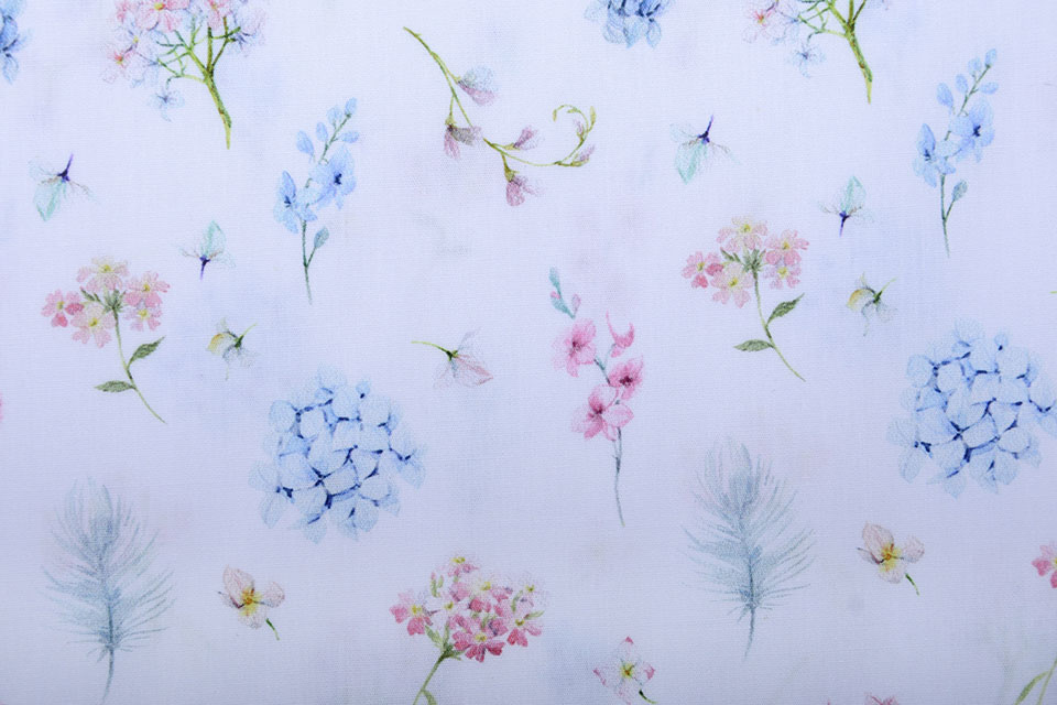 100% Digitaal Katoen Bloemen en Veren Pastel Wit
