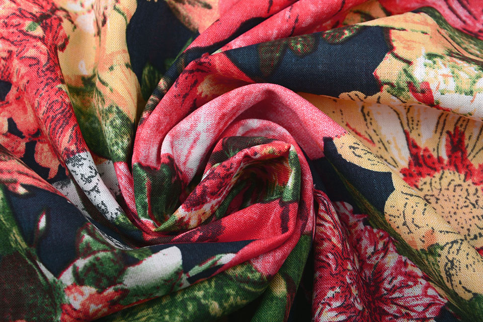 Cotton Viscose Gaia Flowers Red