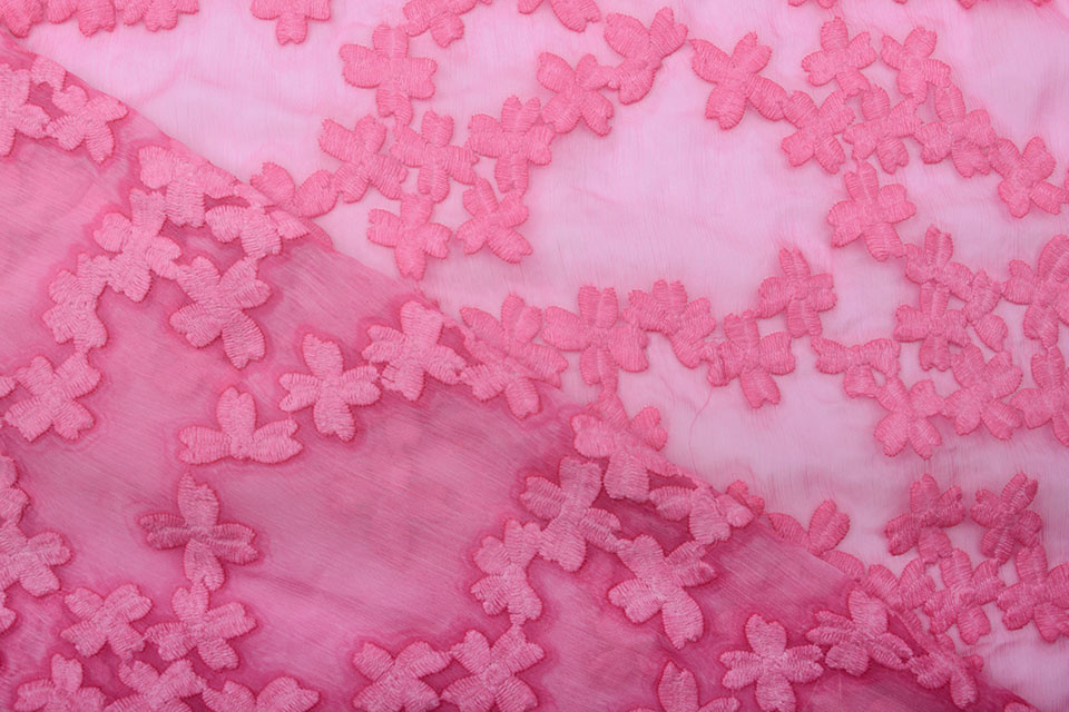 Geborduurd Chiffon Aurora Roze