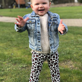 73. Hose mit ausgestellten Beinen 50/68