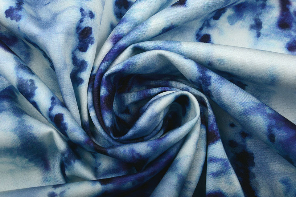 Digital Baumwoll Stretch Tie und Dye Blau