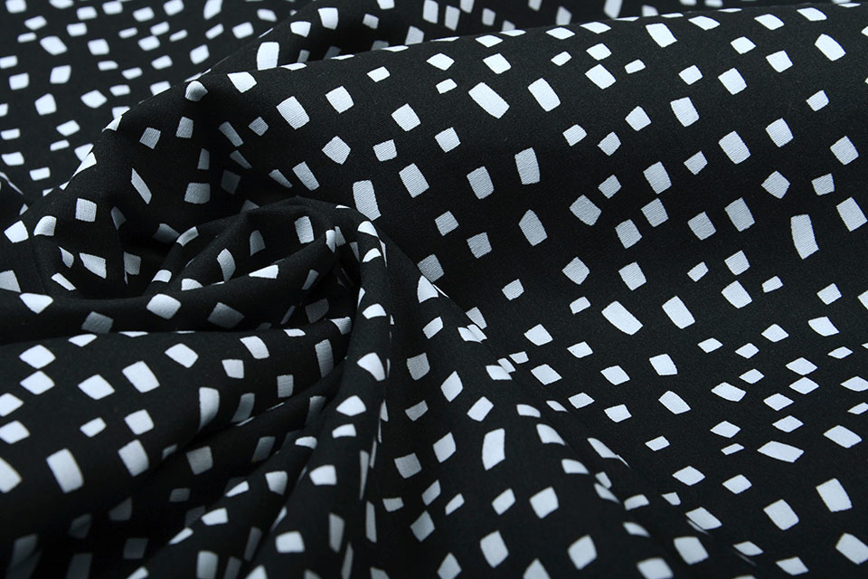 100% Digital Cotton Squares Black White