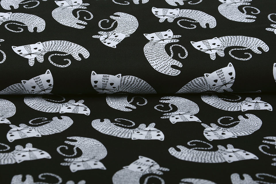 100% Digital Cotton Cat Black White