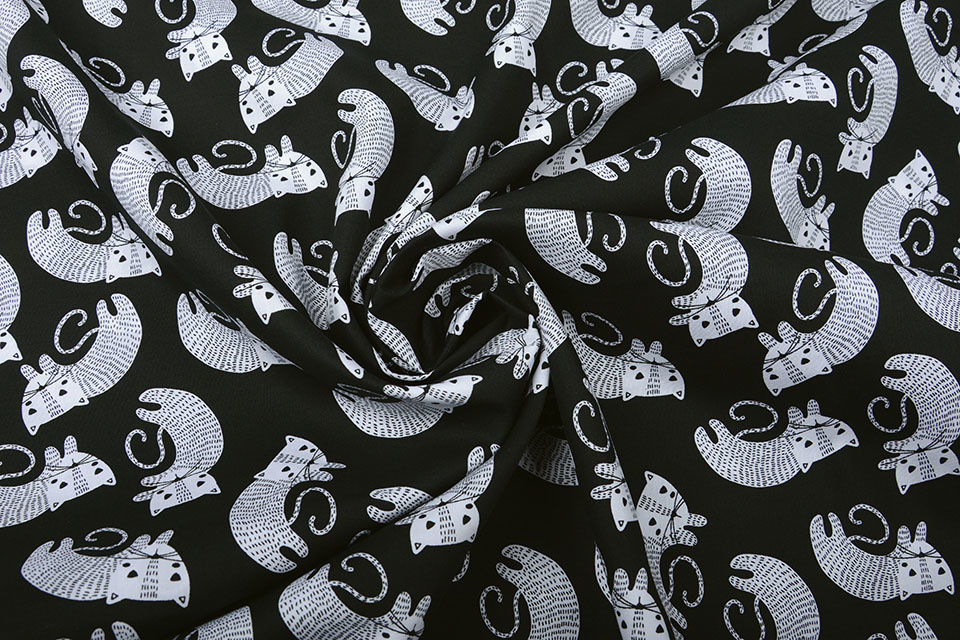 100% Digital Cotton Cat Black White