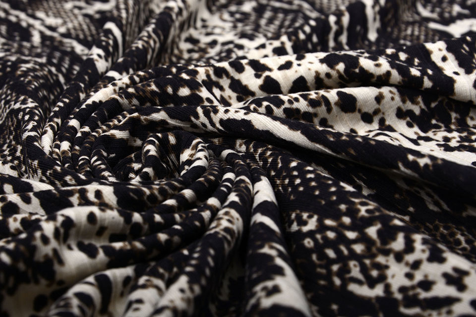 Viscose Slangenprint Bruin