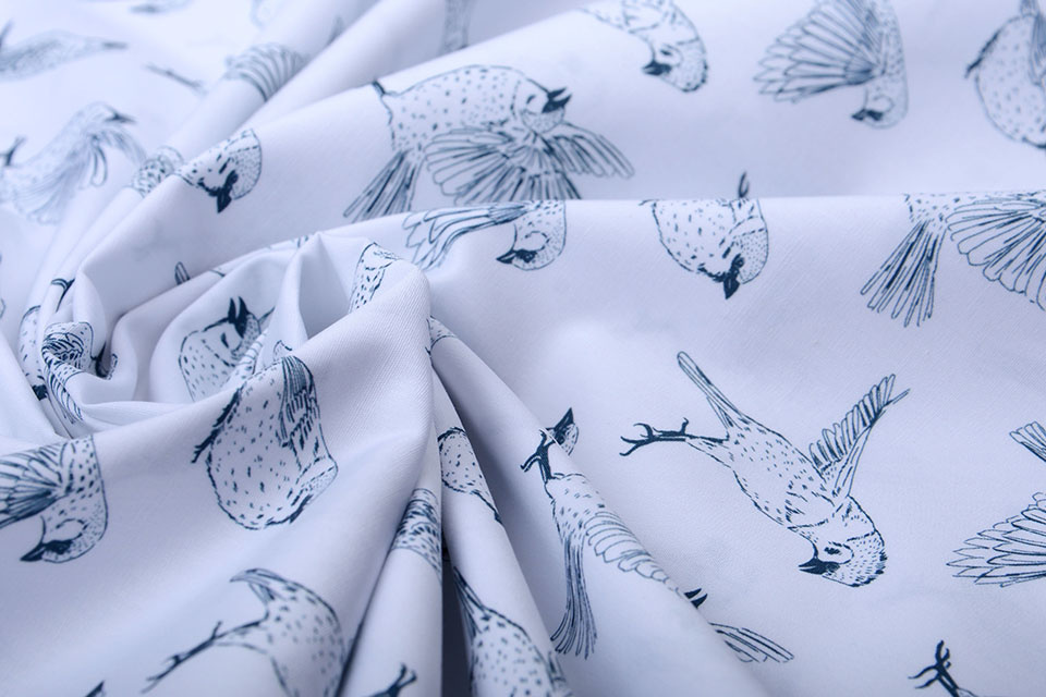 100% Digital Cotton Sparrows White Navy