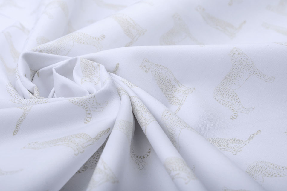 100% Digital Cotton Leopard White Sand