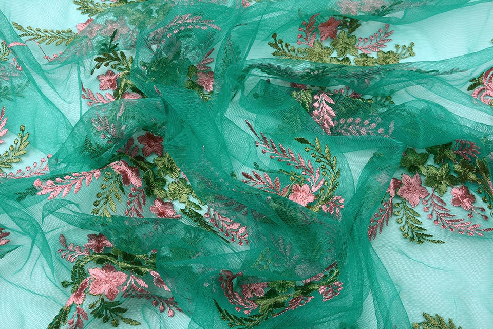 Mesh Embroidered Oliva Green Pink
