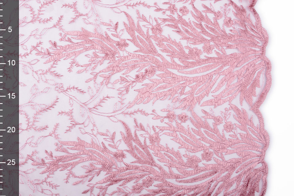 Mesh Geborduurd Ravina Oud Roze