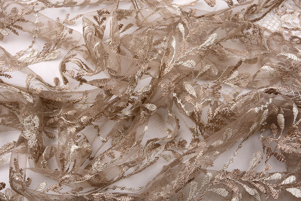 Netz Bestickt Manga Taupe