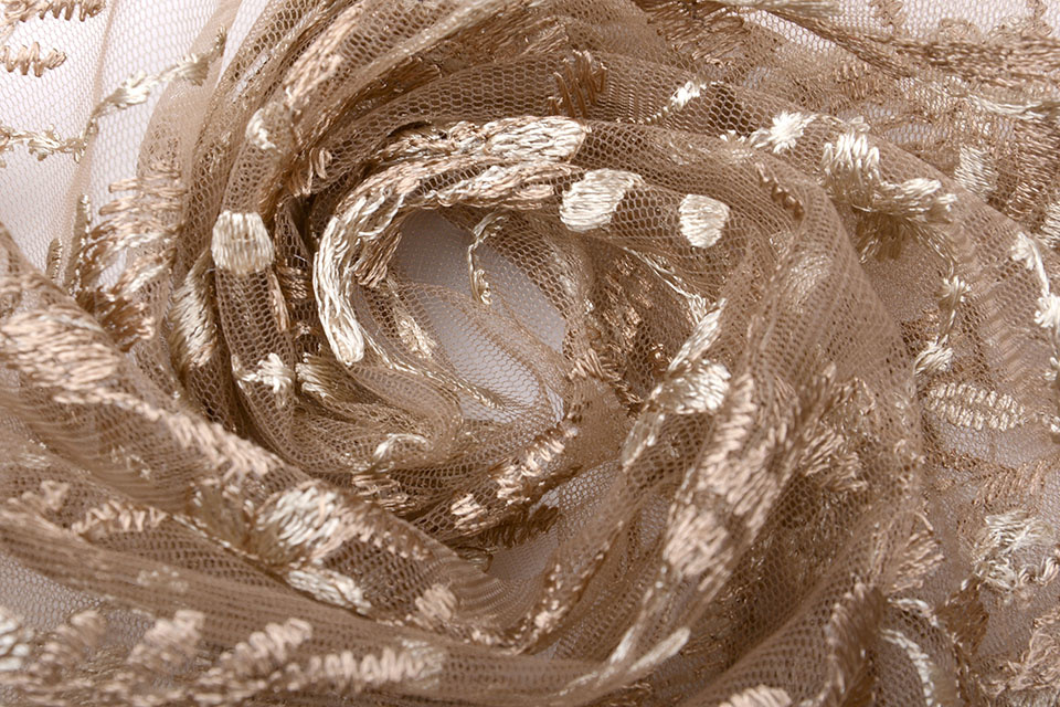 Mesh Geborduurd Manga Taupe