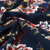 Scuba Crepe Bedrukt Library Bloemen Marine Blauw