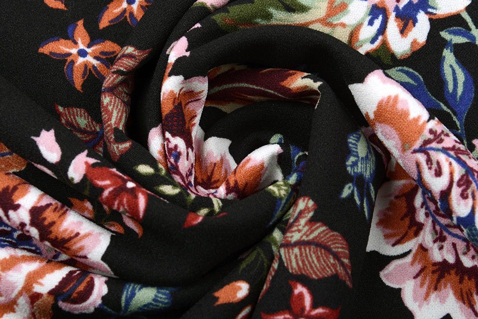 Scuba Crepe Bedrukt Library Bloemen Zwart