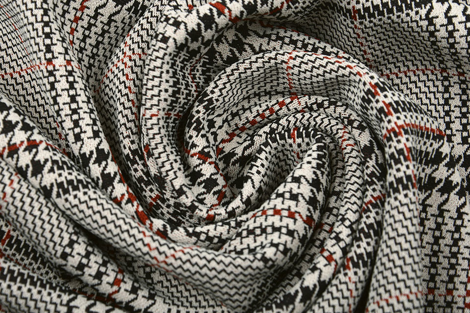 Scuba Jacquard Carro Karo Beige Schwarz Bordeaux