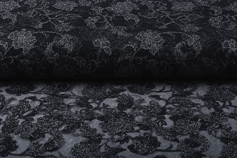 Mesh Embroidered Kanapa Black