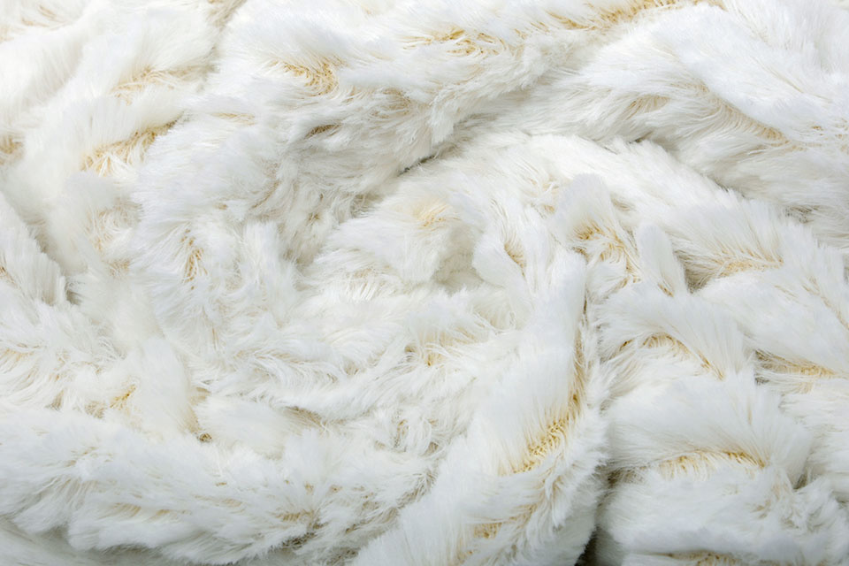 Short Hairy Fur 2-Tone Off-White