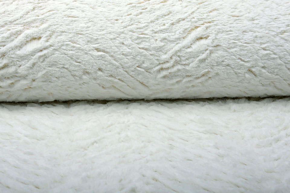 Short Hairy Fur 2-Tone Off-White