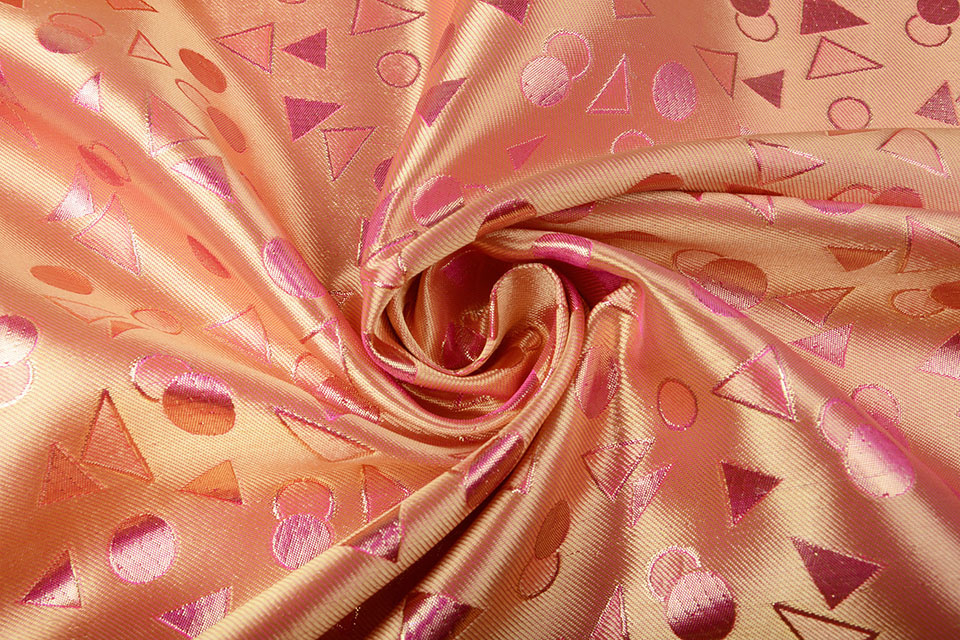 Brocade Derecha Fuchsia