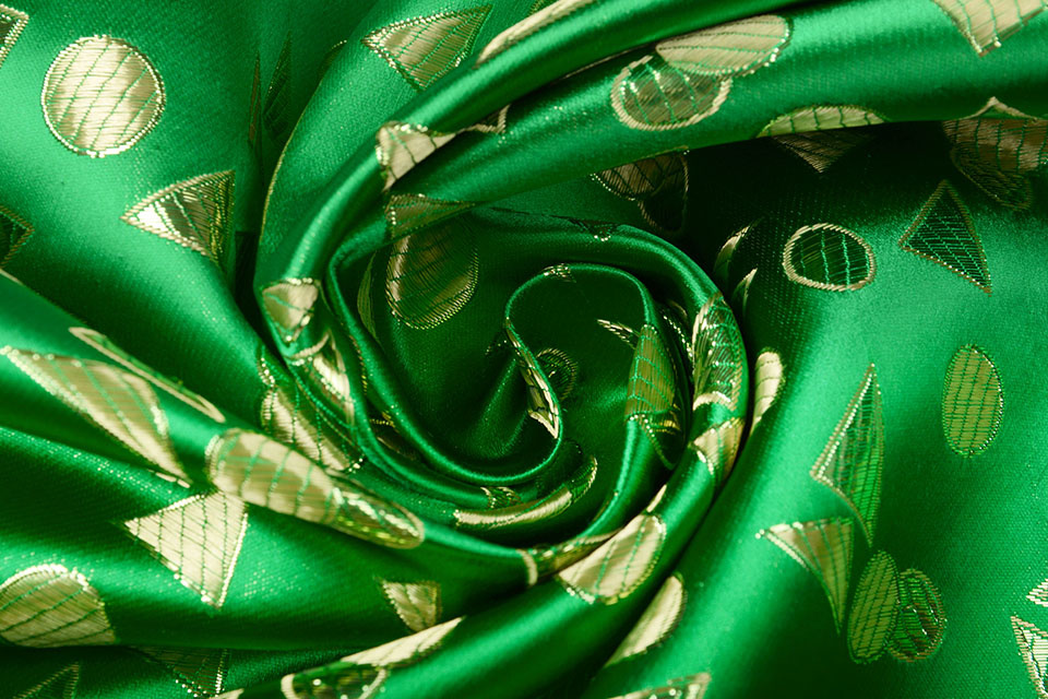 Brocade Derecha Grass Green