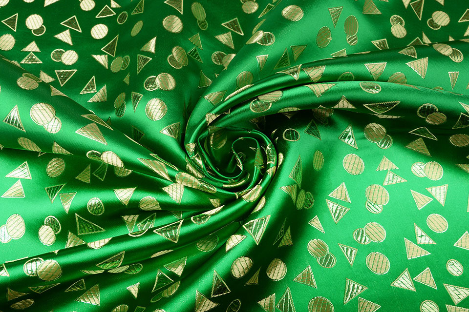 Brocade Derecha Grass Green
