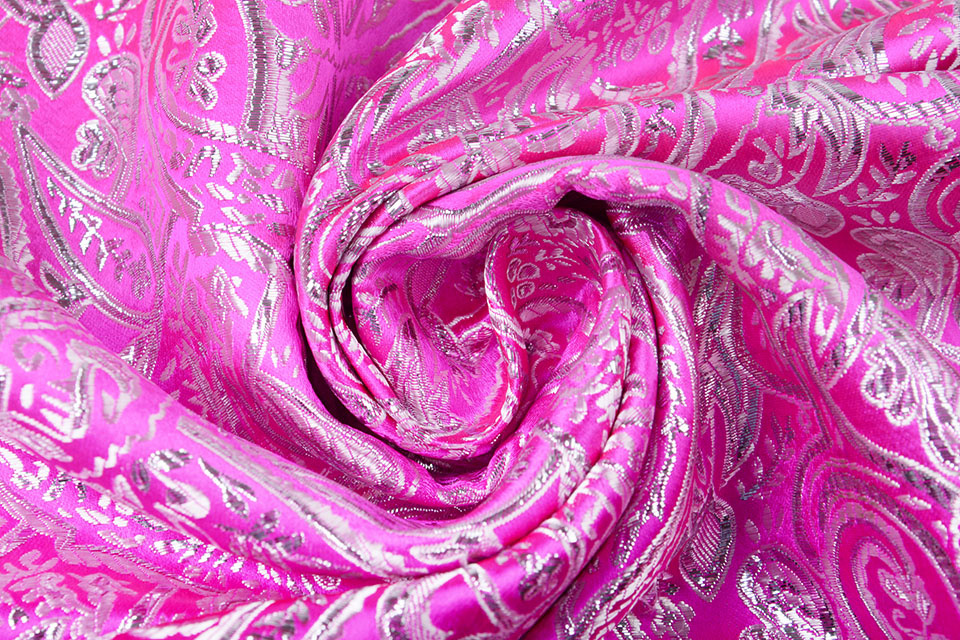 Brokaat Sihir Swirl Fuchsia