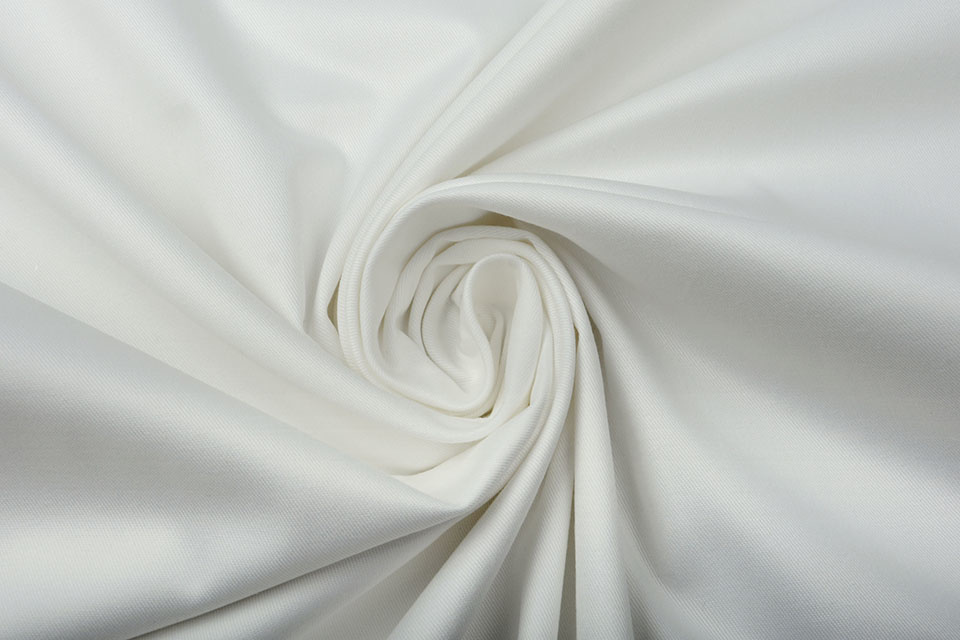 100% Keperkatoen Off White