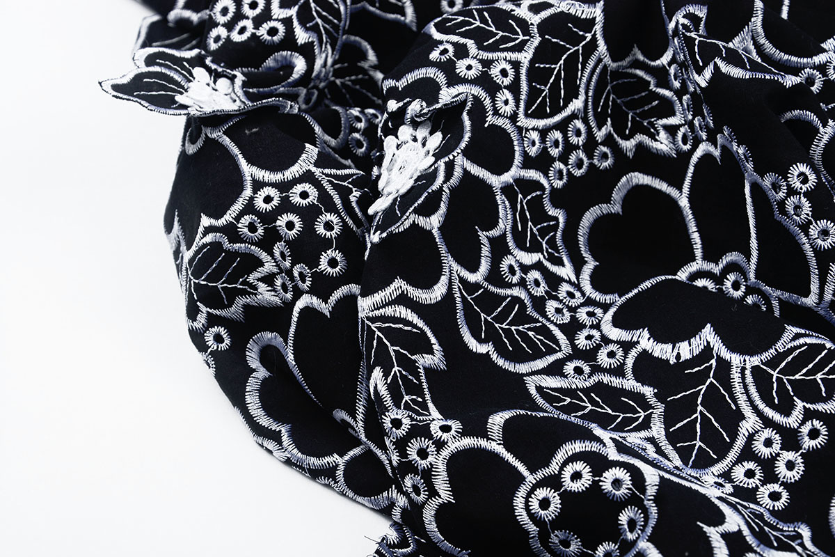 Broderie Katoen Bloemen Zwart