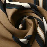 Crepe Bedrukt Lizzy Strepen Mokka Bruin