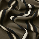 Crepe Bedrukt Lizzy Strepen Army Taupe