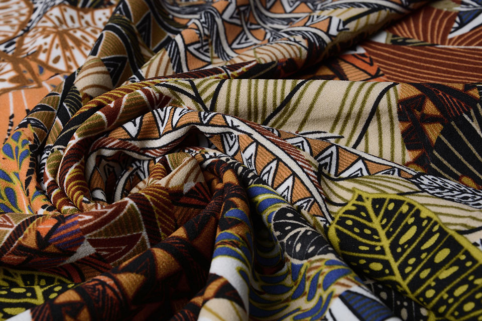 Scuba Crepe Bedrukt Tropical Multi Bruin