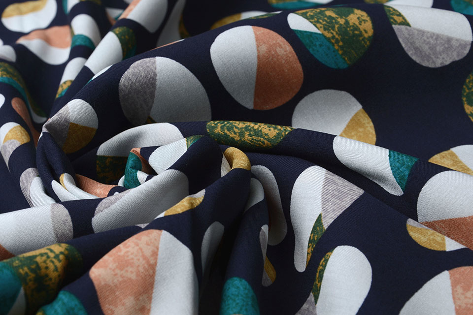 100% Viscose Artistic Rocks Marine Blauw