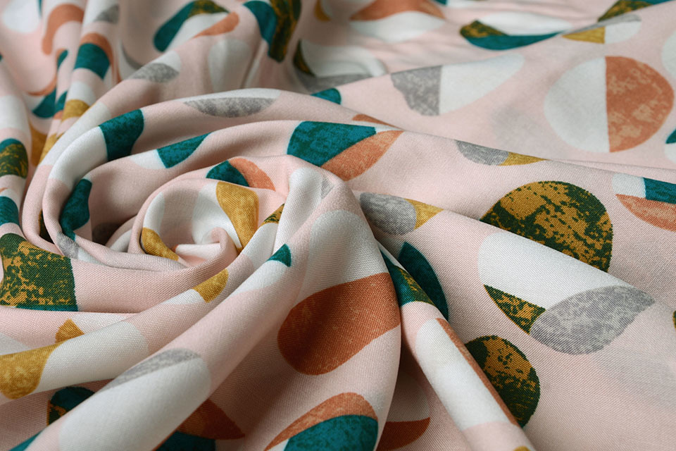 100% Viscose Artistic Rocks Light Salmon