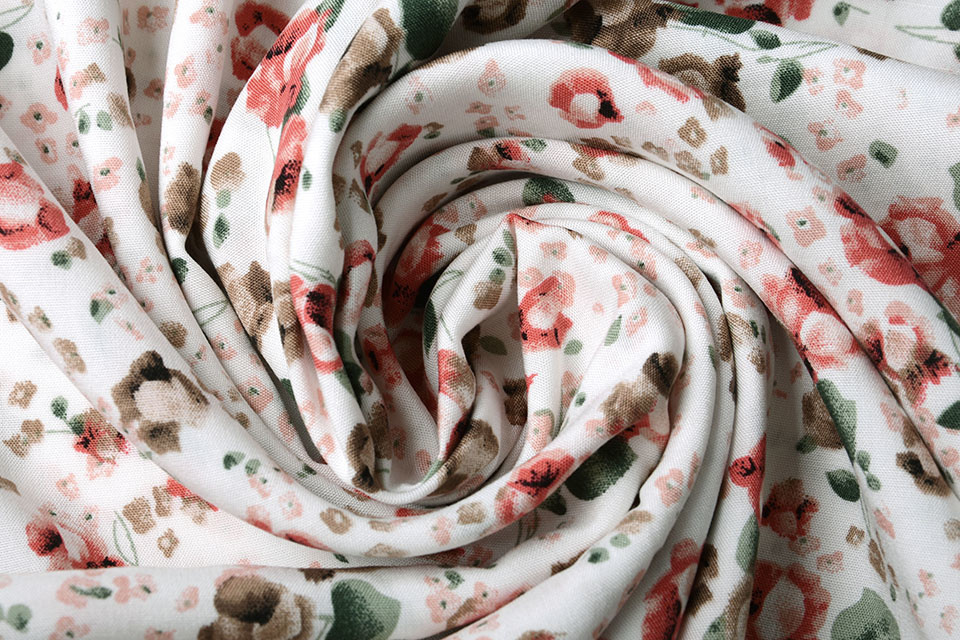 100% Viscose Kleine Bloemen Off White